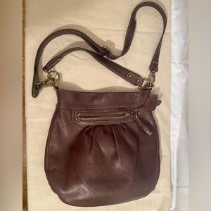 Roots hobo bag